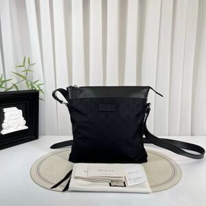 Gucci Women Pre-Loved Bag Very Good Condition